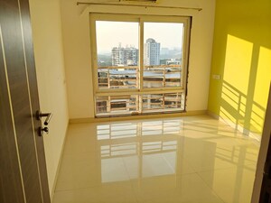 Room in 3 BHK Apartment at GHP Trinity, Powai – for Rent