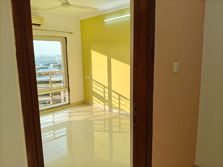 Room, ghp-trinity 3 Bedroom 1000 Sq.Ft. Apartment In Powai Mumbai 10282547