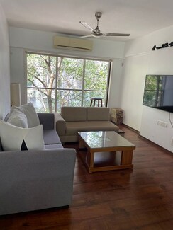 3 BHK + Pooja Room Apartment For Rent in Khar West