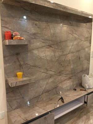 Furnished Amenities in 2 BHK Builder Floor at Turner Road – for Sale