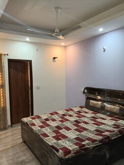 2 BHK + Servant Room Builder Floor For Sale in Turner Road