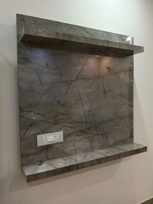 Furnished Amenities in 2 BHK Builder Floor at Turner Road – for Sale