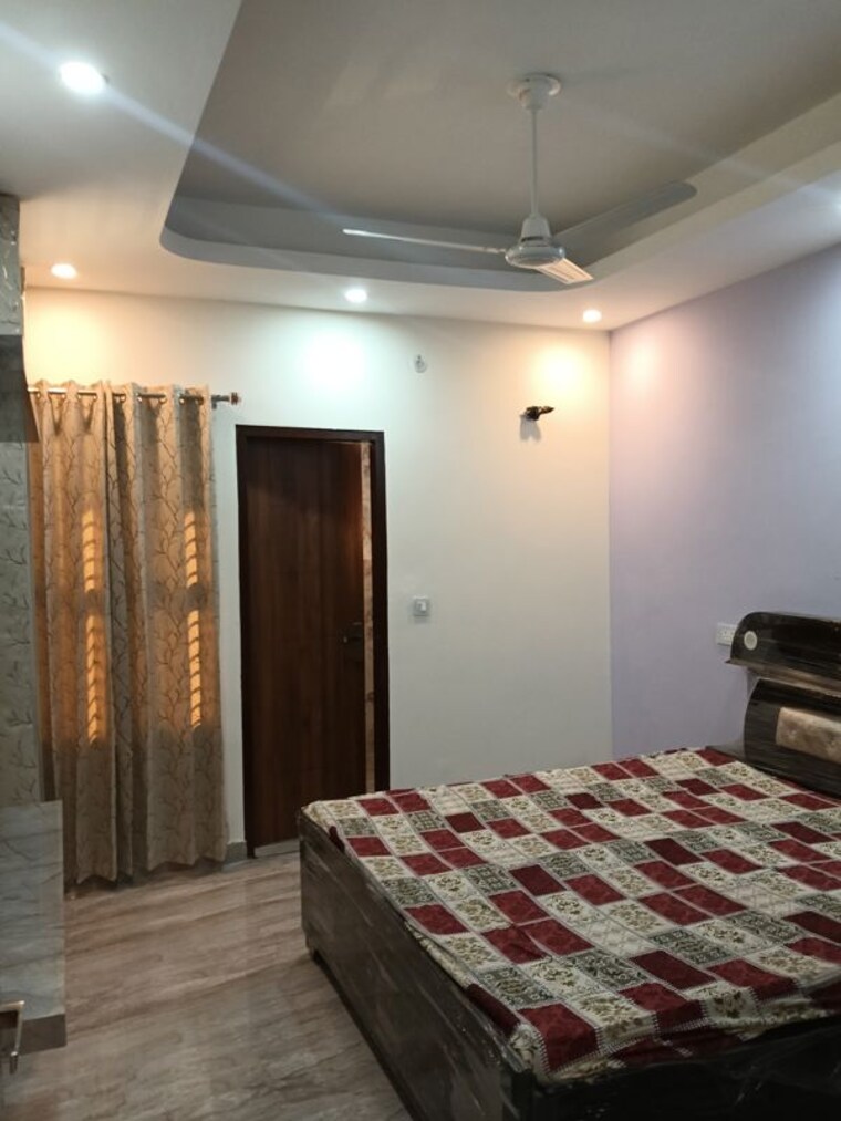 Bedroom, turner road 2 Bedroom 100 Sq.Yd. Builder Floor In Turner Road Dehradun 10282580