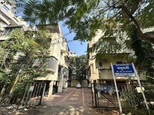 2 BHK Apartment For Rent in Pushpak Park