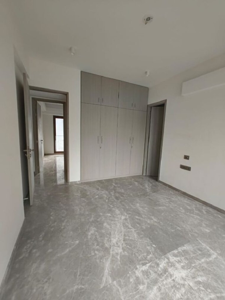 Room, santacruz west 3 Bedroom 1100 Sq.Ft. Apartment In Santacruz West Mumbai 10282585