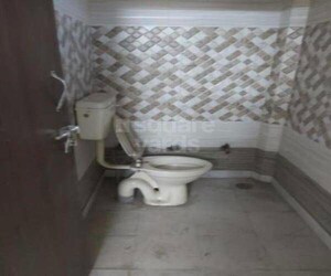 Bathroom in 2 BHK Apartment at Salt Lake Sector V – for Rent