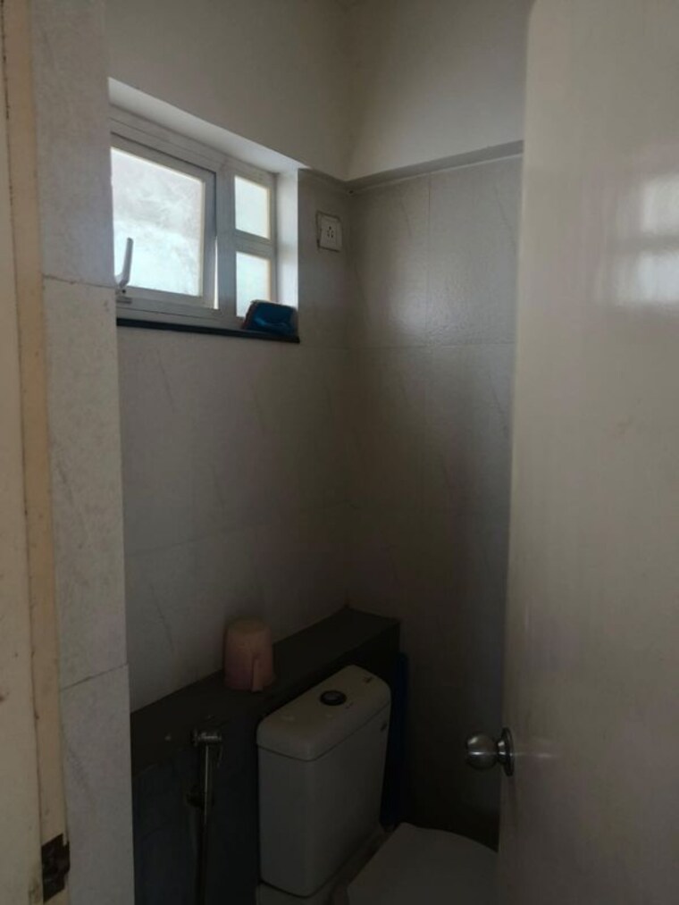 Bathroom, godrej-horizon 1 Bedroom 670 Sq.Ft. Apartment In Mohammadwadi Pune 10282619
