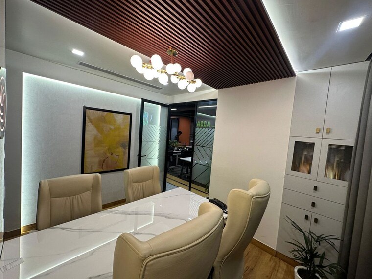 Team Area, sector 18 Commercial Office Space 1098 Sq.Ft. In Sector 18 Noida 10282819