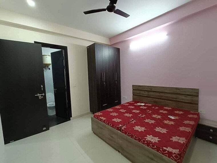 Bedroom, sector 40 2 Bedroom 1450 Sq.Ft. Builder Floor In Sector 40 Gurgaon 10282805