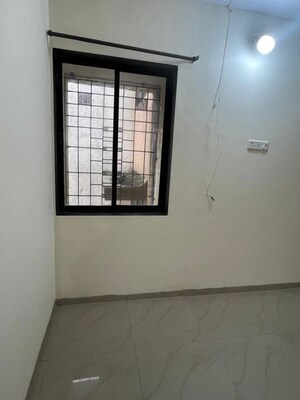 Room in 2 BHK Apartment at Rustomjee Athena, Majiwada – for Rent