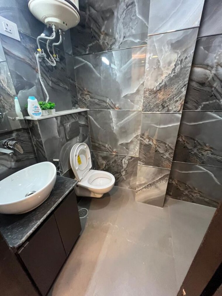 Team Area, chattarpur 3 Bedroom 1300 Sq.Ft. Apartment In Chattarpur Delhi 10282832