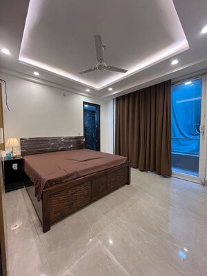 Living Room in 3 BHK Apartment at Chattarpur – for Rent