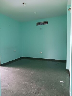 Room in 2 BHK Independent House at Piska More – for Rent