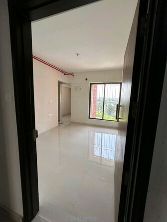 1 BHK 320 Sq.Ft. Apartment in Dosti Greater Thane