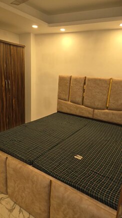 1 BHK Apartment For Rent in Freedom Fighters Enclave