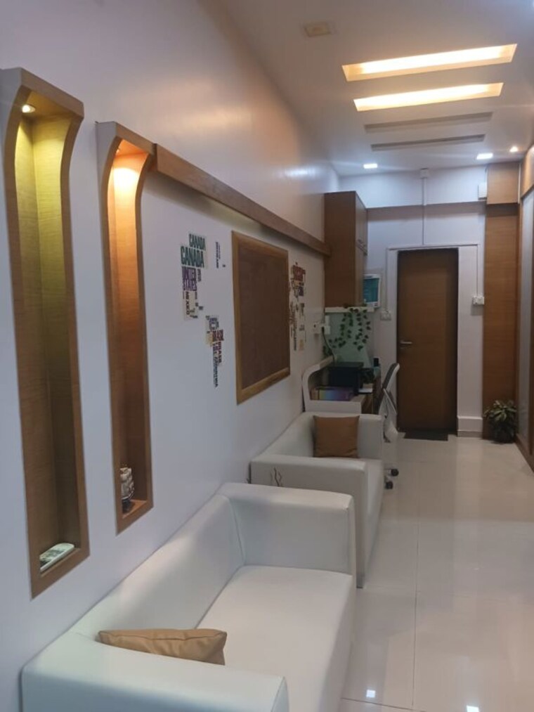 Team Area, bhandup west Commercial Office Space 500 Sq.Ft. In Bhandup West Mumbai 10282983