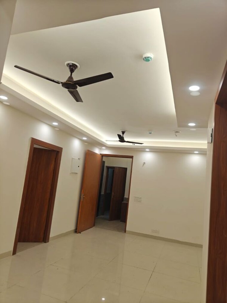undefined, amrapali-crystal-homes 3 Bedroom 1700 Sq.Ft. Apartment In Sector 76 Noida 10283024