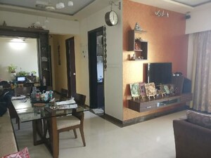 Living Room in 4 BHK Apartment at Kalpataru Horizon, Worli – for Sale