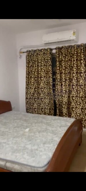 Bedroom in 2 BHK Apartment at Sheth Vasant Oasis, Andheri East – for Rent