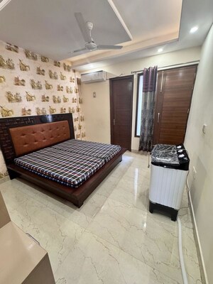 Bedroom in 3 BHK Builder Floor at Sunshine Enclave, Vip Road – for Rent