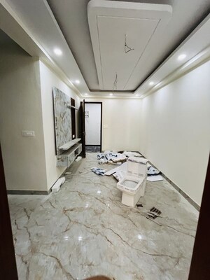 1 BHK Builder Floor For Rent in Sector 73