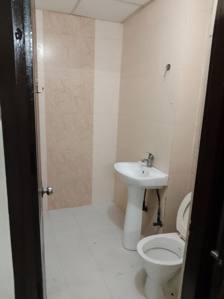 Bathroom, elixir-divine-meadows 1 Bedroom 1031 Sq.Ft. Apartment In Sector 108 Noida 10283446
