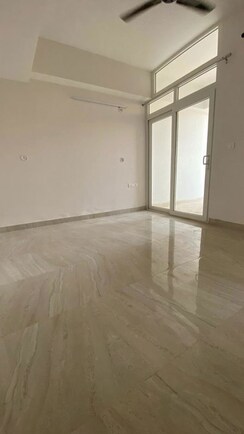 2 BHK Apartment For Rent in Chandra Panorama
