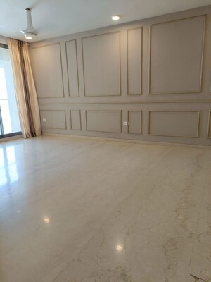 Room in 3 BHK Apartment at Mhada Colony – for Rent