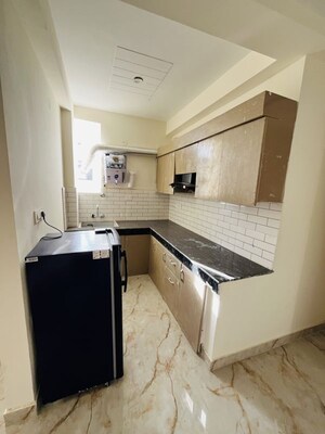 Kitchen in 2 BHK Builder Floor at Sector 73 – for Rent