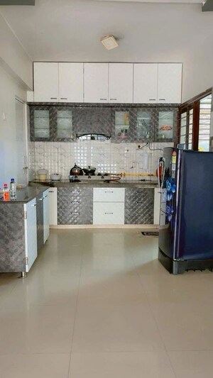 Living Room in 2 BHK Apartment at Sargasan – for Rent