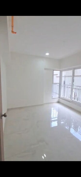 1 BHK + Study Room 350 Sq.Ft. Apartment in Platinum Life