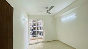 Room in 3 BHK Apartment at Ambika Florence Park, North Mullanpur – for Sale