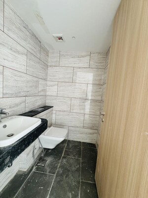 Bathroom in 5 BHK Apartment at Rustomjee Crown, Prabhadevi – for Rent