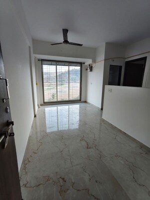 1 BHK Apartment For Rent in Haware Citi, Ghodbunder Road
