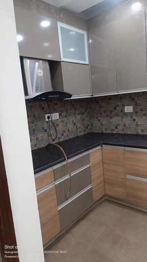 Kitchen in 3.5 BHK Apartment at Unitech The Residences Gurgaon, Sector 33 – for Rent