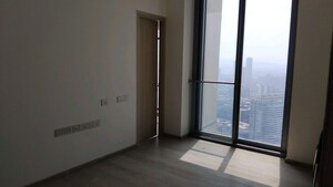 Room in 5 BHK Apartment at Rustomjee Crown, Prabhadevi – for Rent