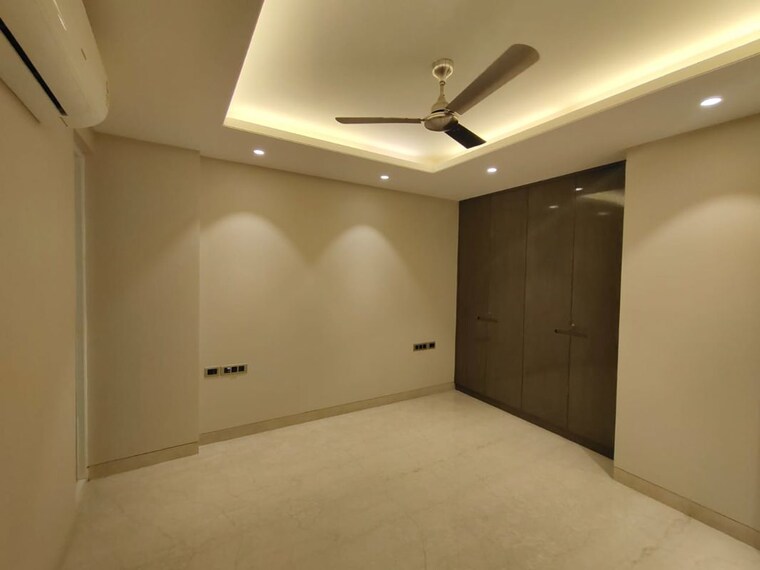 Room, navjeevan vihar 4 Bedroom 2000 Sq.Ft. Builder Floor In Navjeevan Vihar Delhi 10283888