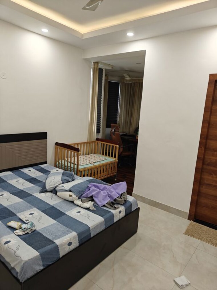 Bedroom, jmd-gardens 3.5 Bedroom 2060 Sq.Ft. Apartment In Sector 33 Gurgaon 10283886