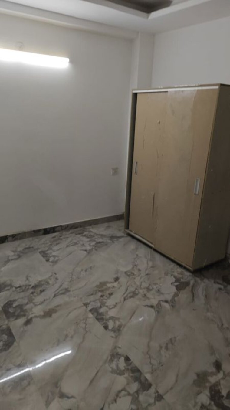Room, maidan garhi 2 Bedroom 650 Sq.Ft. Builder Floor In Maidan Garhi Delhi 10283907