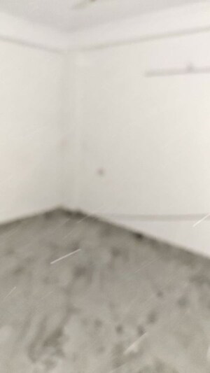 Room in 2 BHK Builder Floor at Maidan Garhi – for Sale