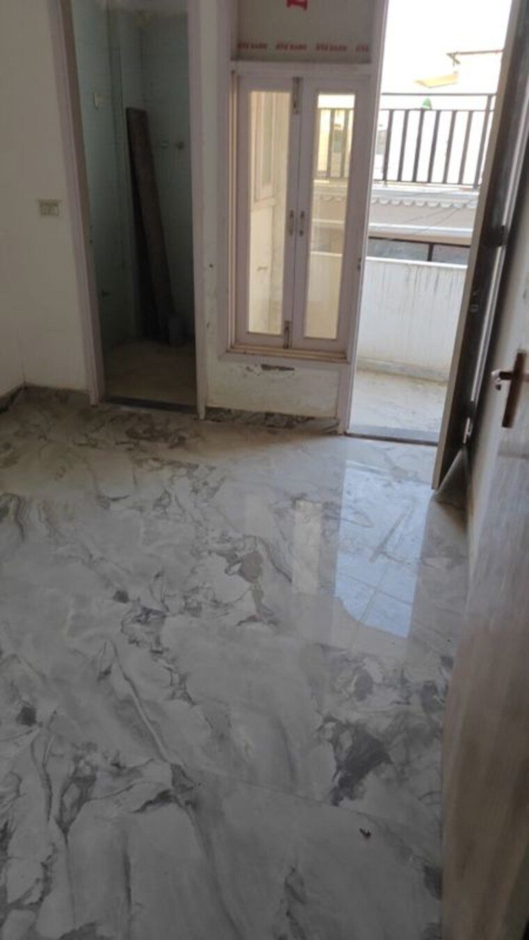 Room, maidan garhi 2 Bedroom 650 Sq.Ft. Builder Floor In Maidan Garhi Delhi 10283907