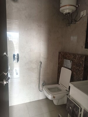 Bathroom in 3 BHK Builder Floor at Sector 46 – for Rent