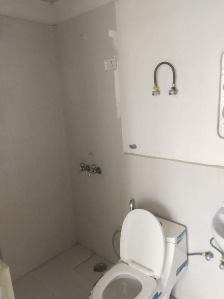 Bathroom, pyramid-square 2 Bedroom 650 Sq.Ft. Apartment In Sector 86 Gurgaon 10283925