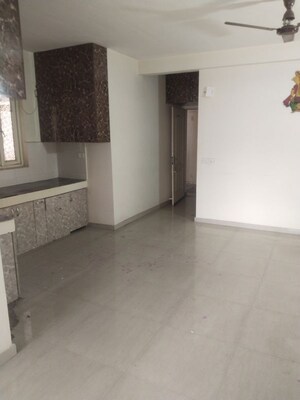 Room in 2 BHK Apartment at Pyramid Square, Sector 86 – for Rent