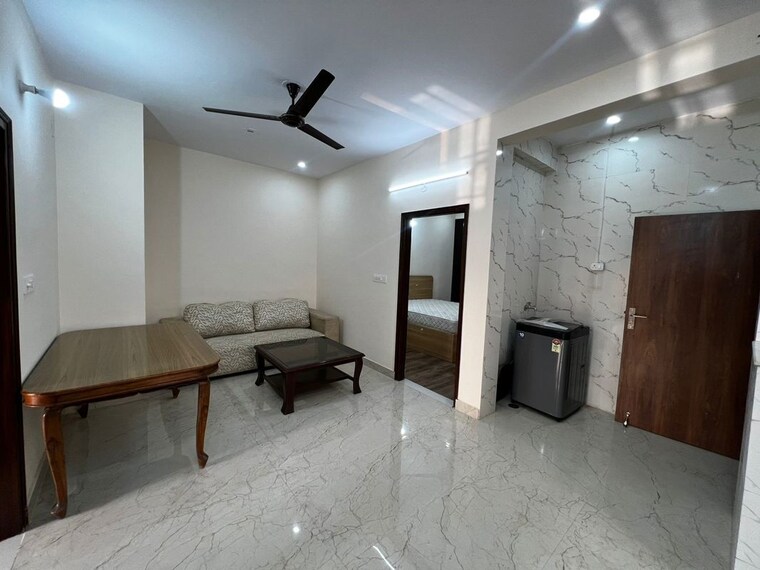 Living Room, sector 40 3 Bedroom 1780 Sq.Ft. Builder Floor In Sector 40 Gurgaon 10283947