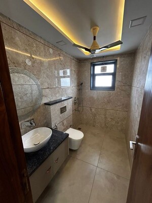 Bathroom in 1 BHK Builder Floor at Sector 45 – for Rent