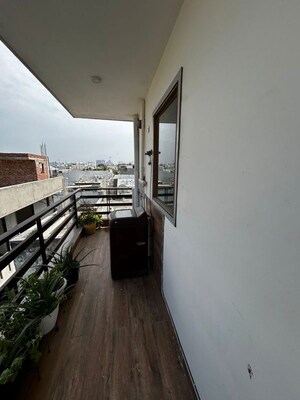 Staircase in 1 BHK Builder Floor at Sector 45 – for Rent