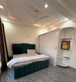 3 BHK Builder Floor For Rent in Sector 17