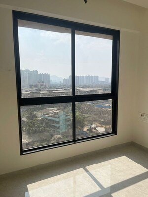 Room in 2 BHK Apartment at Venus Skky City, Dombivli East – for Rent