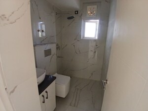 Bathroom in 4 BHK Apartment at Emaar Emerald Floors Premier, Sector 65 – for Rent